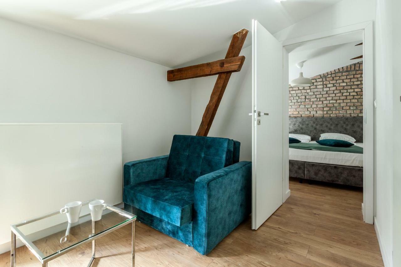 Cinema Apartments Poznań Exteriör bild