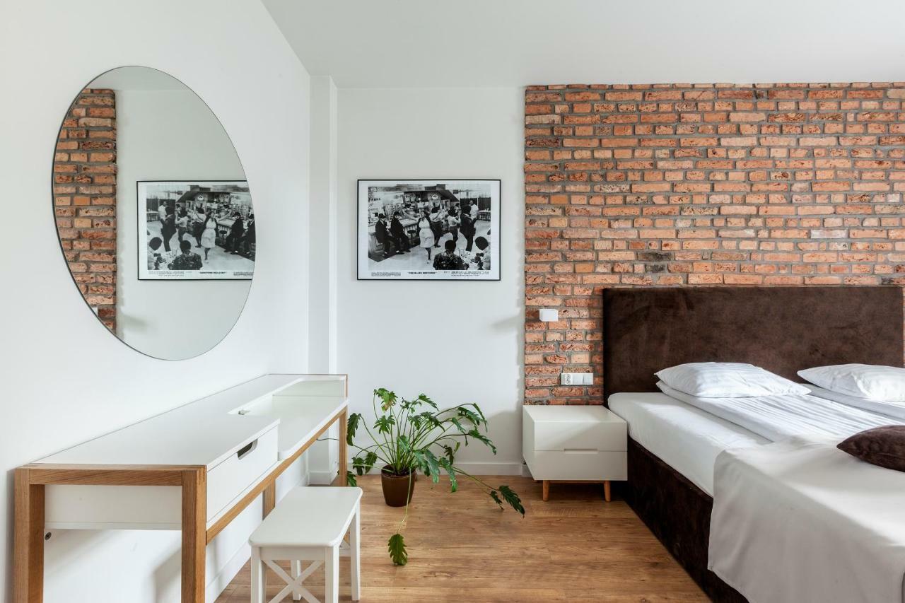 Cinema Apartments Poznań Exteriör bild